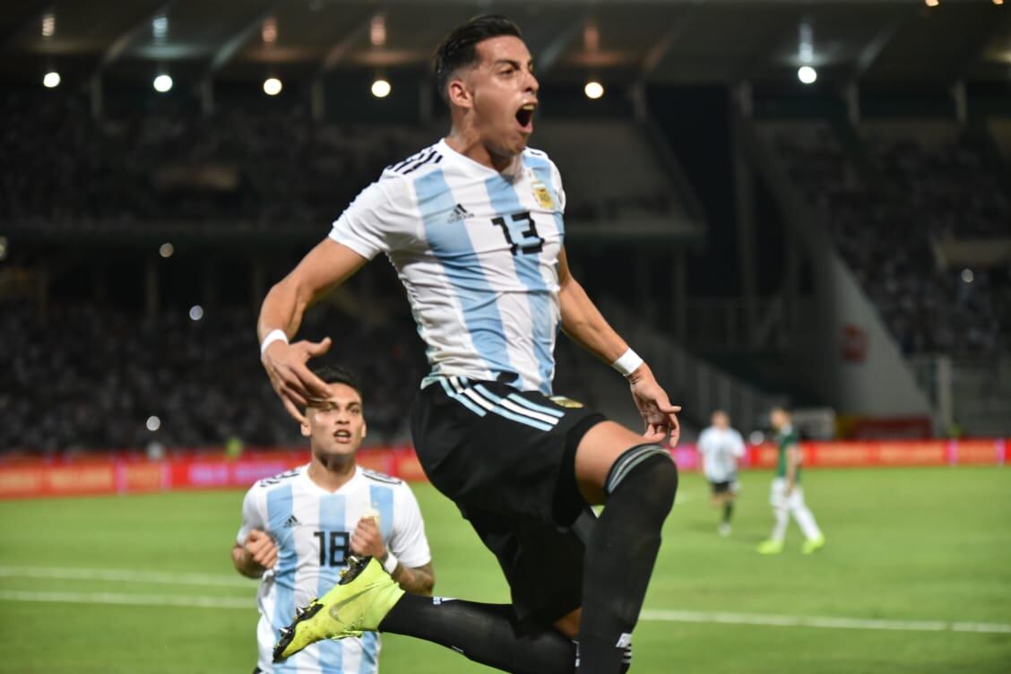 Dybala y compañía deleitaron al público en Córdoba. Foto: Lucio Casalla / ElDoce.tv