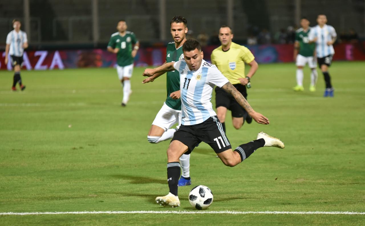 Dybala y compañía deleitaron al público en Córdoba. Foto: Lucio Casalla / ElDoce.tv