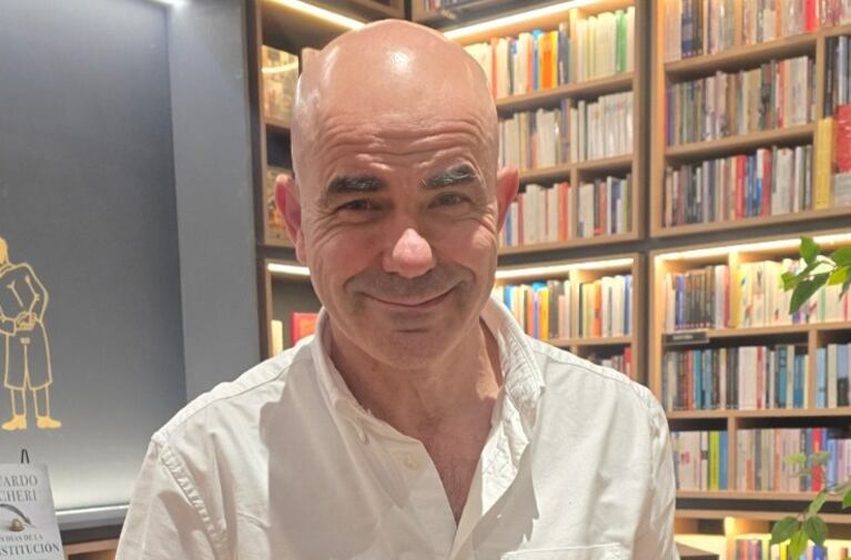 Eduardo Sacheri en El Doce.