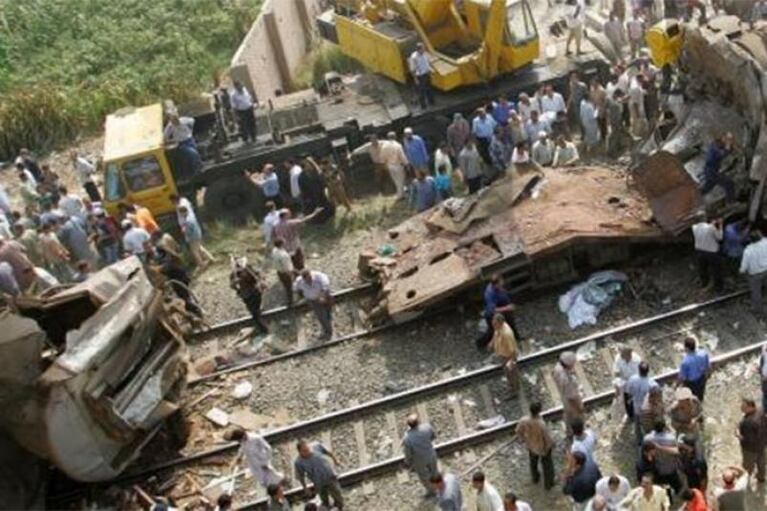 Egipto: cerca de 40 muertos en un choque de trenes