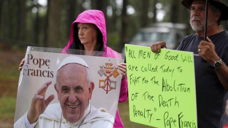 Ejecutan a una mujer, pese al pedido del Papa