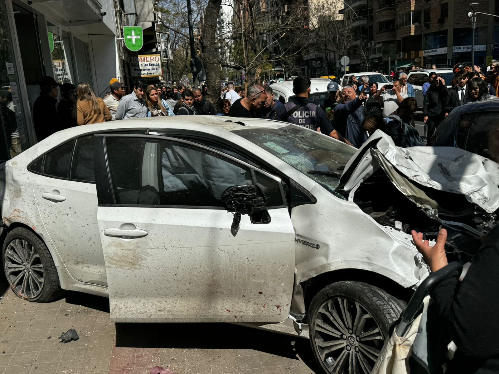 El accidente fue en plena hora pico en el Centro de Córdoba.