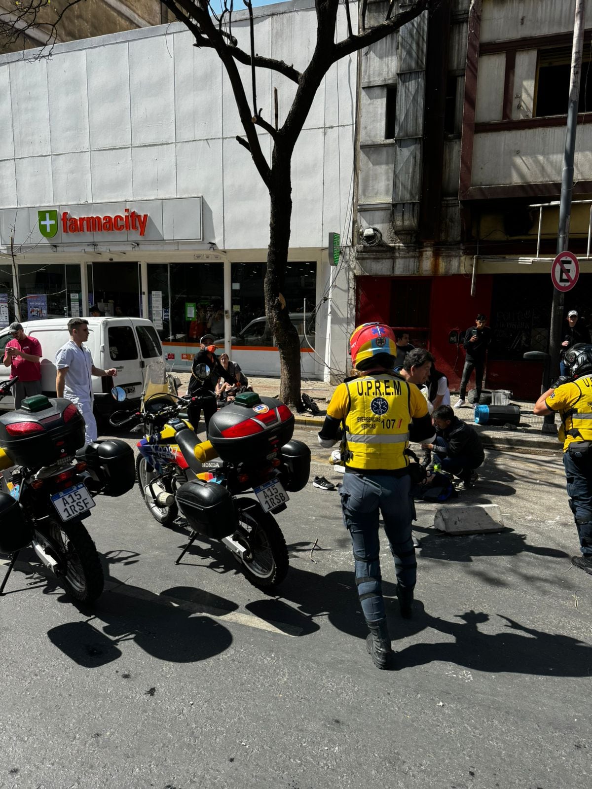 El accidente fue en plena hora pico en el Centro de Córdoba.