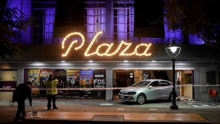 El accidente ocurrió en el Cine Teatro Plaza. Foto: Télam.
