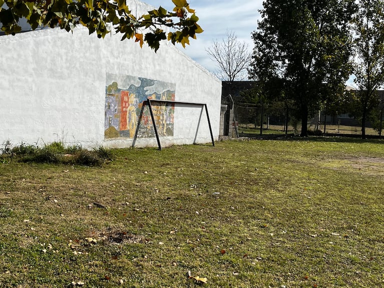 El accidente ocurrió en el patio del Ipem 294 de Jesús María.