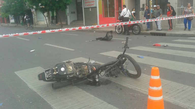 El accidente ocurrió en la esquina de Salta y Sarmiento. Foto: Natalia Martin.