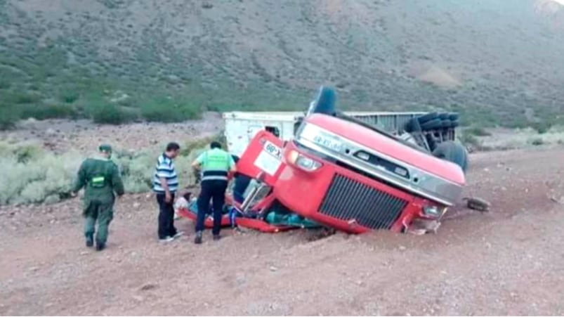 El accidente ocurrió en la Ruta 7 cerca de la localidad de Upallasta