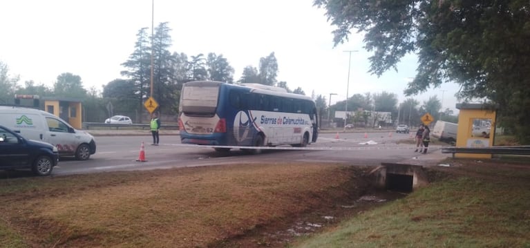 El accidente ocurrió en la Ruta Provincial 5, en Villa Parque Santa Ana.