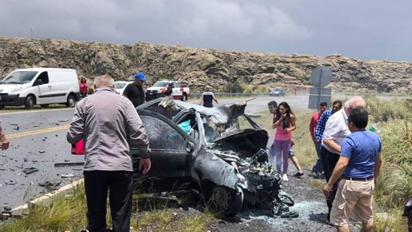 El acompañante del auto fue trasladado al hospital de Mina Clavero.