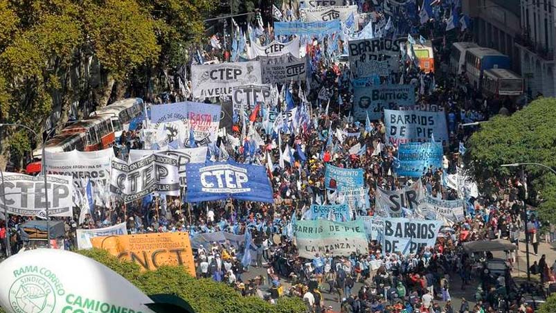 El acto central arrancó a las 15.