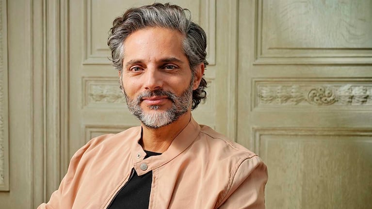 El actor está de novio con Guillermina Valdés.