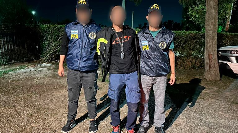 El acusado por el crimen tiene formación militar.