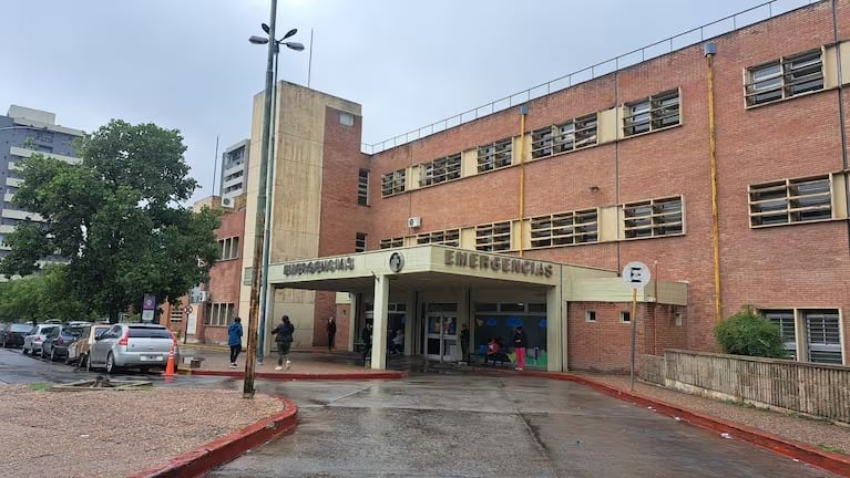 El adolescente fue derivado al Hospital de Niños de Córdoba. 