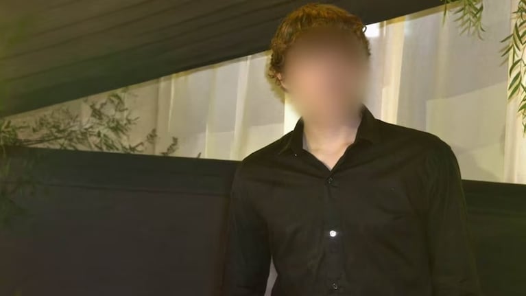 El adolescente permanece detenido luego del brutal ataque.