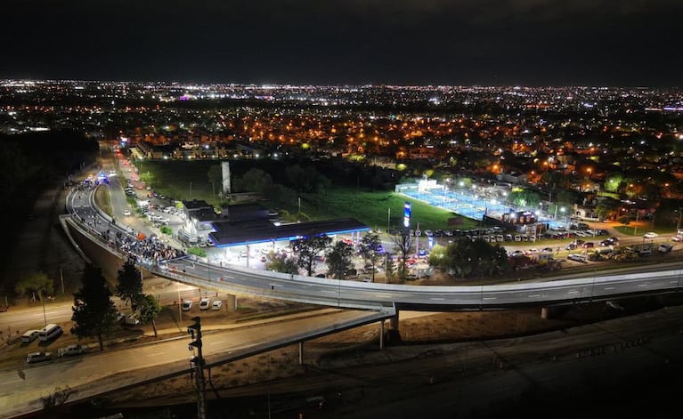 El altonivel fue inaugurado en la noche del miércoles.