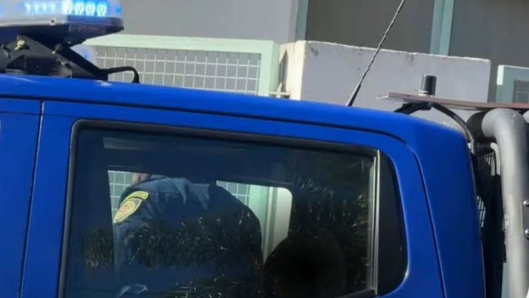 El alumno fue retirado por la Policía.