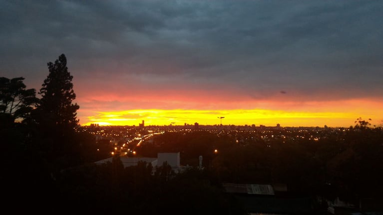 El amanecer del 31 de diciembre de 2015. Fotos: Lucio Casalla. 