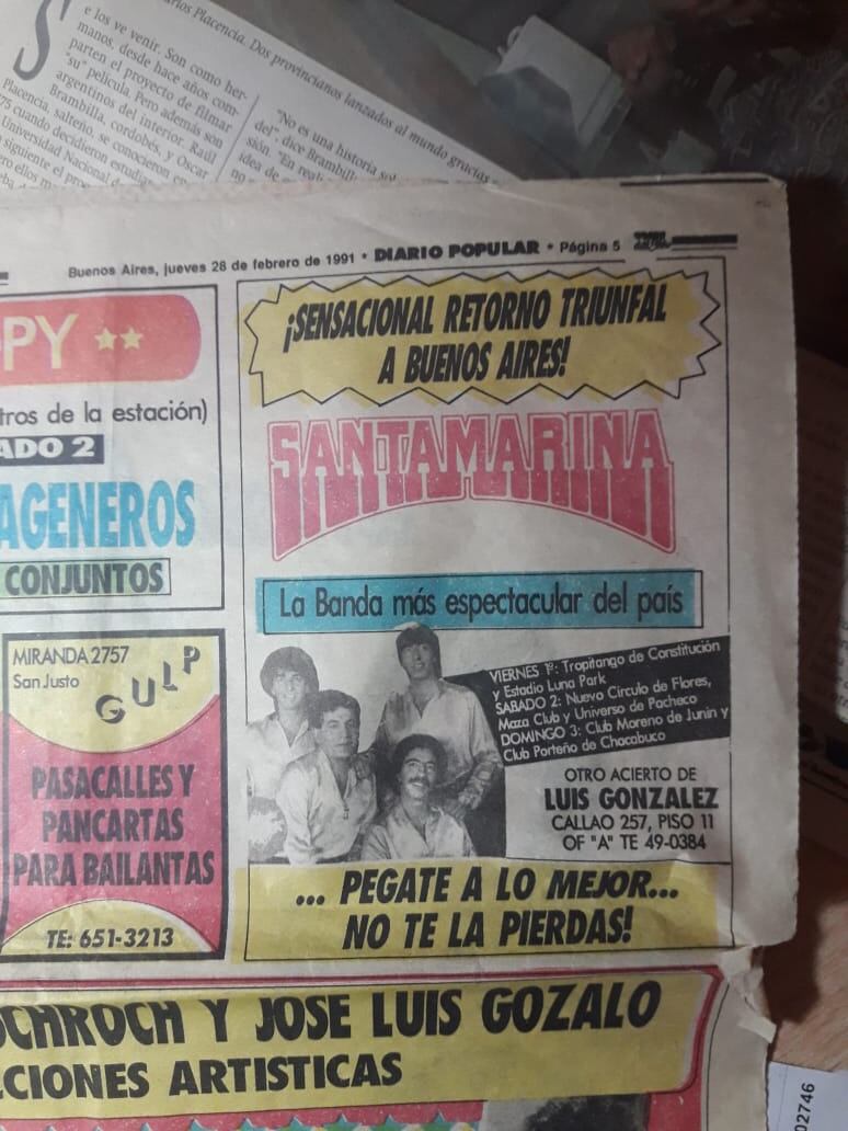 El anuncio de un baile en 1991.