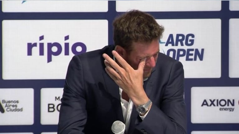 El anuncio lo hizo en conferencia de prensa.