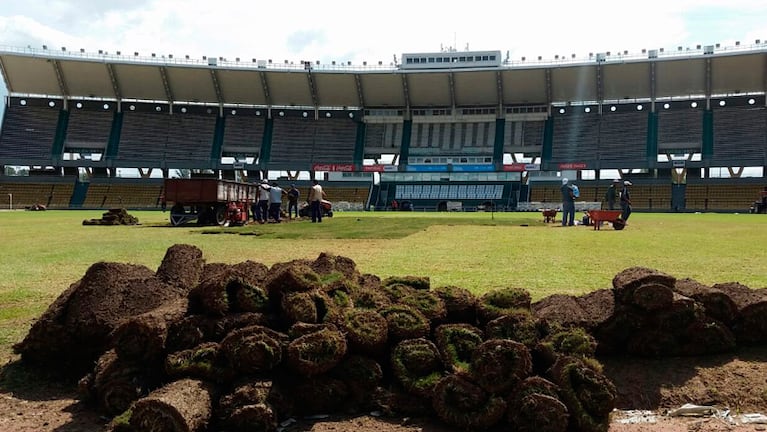 El arreglo en la cancha para el partido de la Selección Argentina.