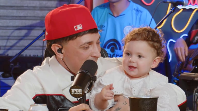 El artista compartió un video de su hija Sarita, dando sus primeros pasos.