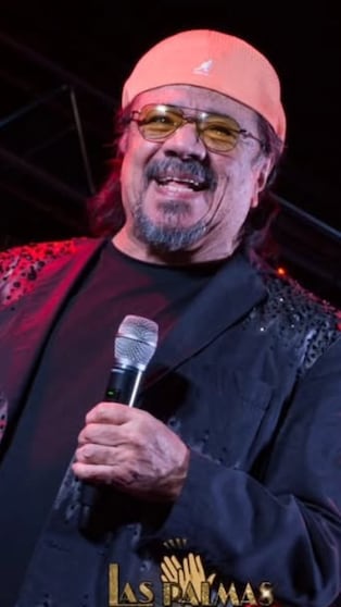 El artista contó cómo es que terminó siendo cantante y el origen de uno de sus grandes éxitos.