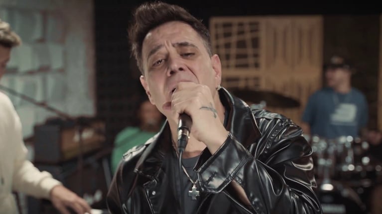 El artista estrenó un nuevo tema.