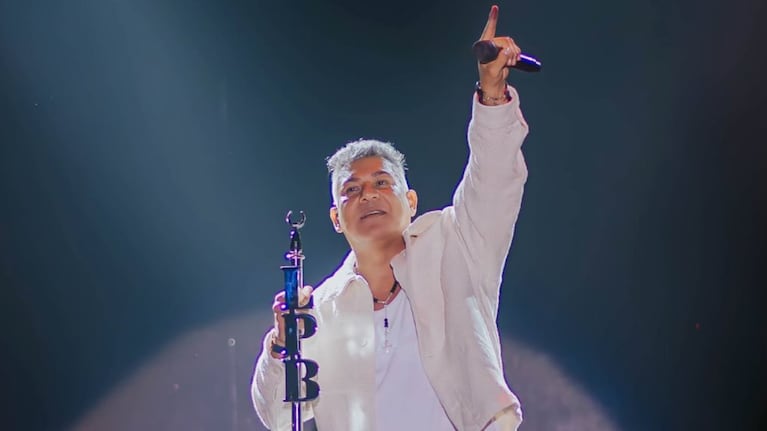 El artista festejó el Día del Trabajador en Plaza de la Música.
