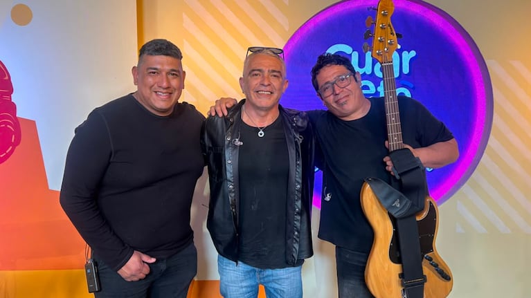 El artista pasó por Cuarteteando con la Negra e interpretó grandes éxitos de su autoría.