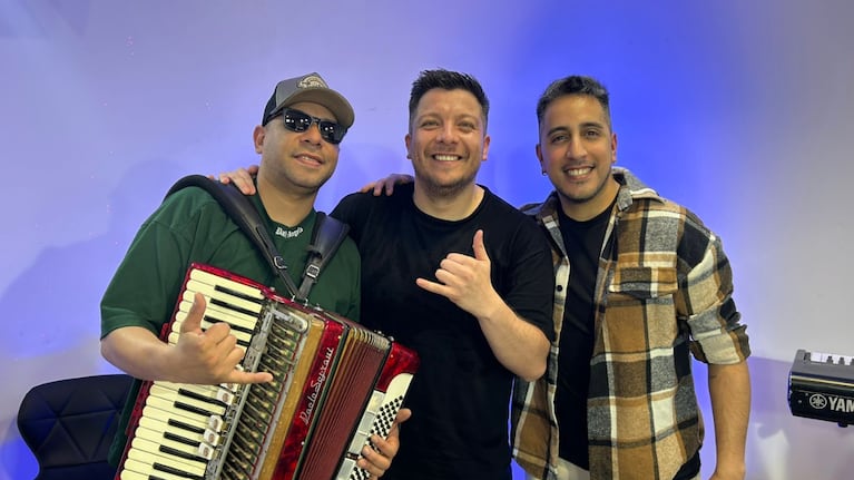 El artista pasó por Cuarteteando con La Negra y habló sobre su historia en la música, contó anécdotas y compartió música en vivo