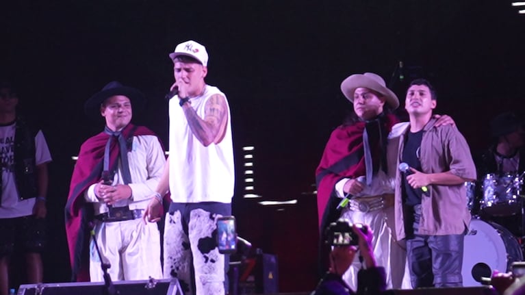 El artista sorprendió con la interpretación de folklore en Jesús María.