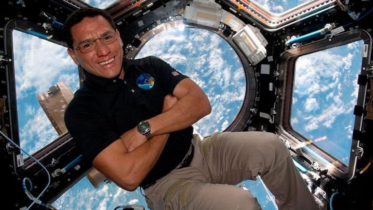 El astronauta latino podría convertirse en el primero en estar un año varado en el espacio