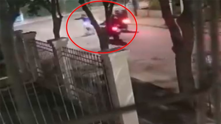 El ataque de motochoros en barrio Iponá.