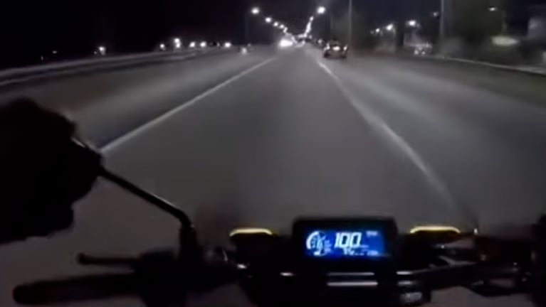 El ataque de motochoros en la autopista en Buenos Aires.