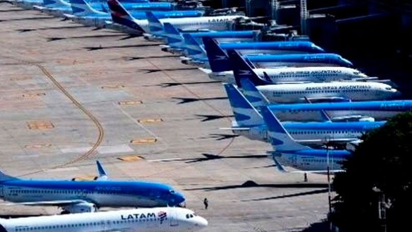 El aumento de contagios puso en riesgo la reapertura de los aeropuertos el próximo 1 de septiembre.