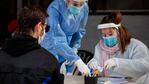 El aumento de contagios y muertes diarias preocupan en Argentina.