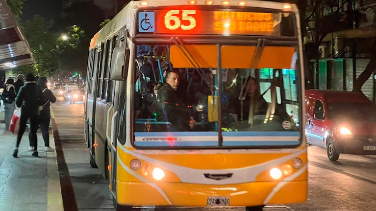 El aumento entra en vigencia este sábado.