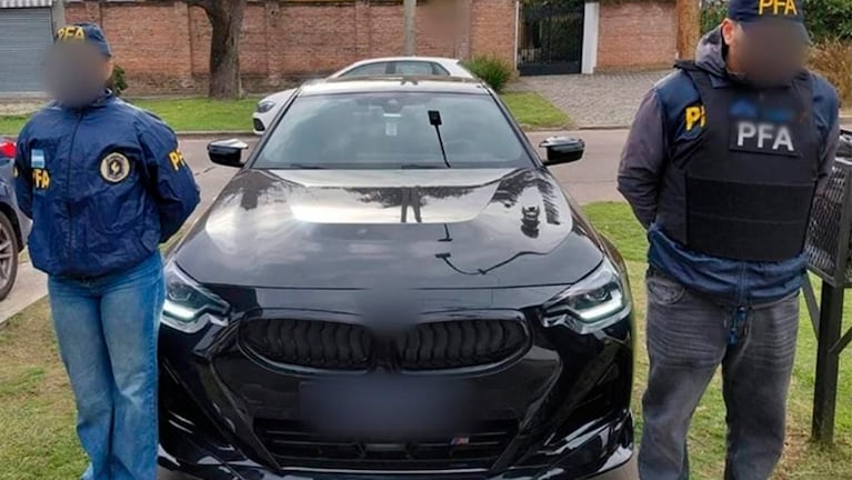 El auto de alta gama secuestrado en la investigación.