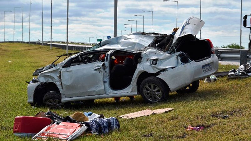 El auto en el que viajaba un matrimonio de Capital Federal.