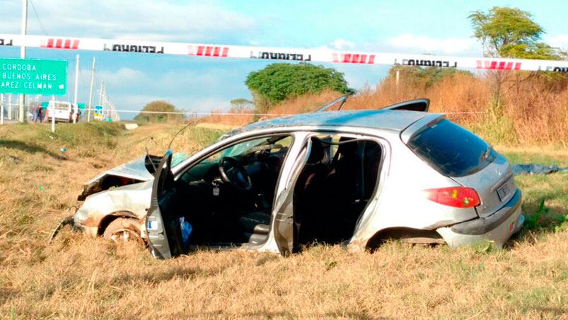 El auto perdió el control y ocasionó la tragedia. 