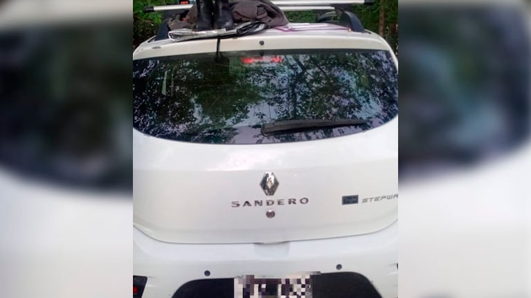 El auto que robaron en Villa La Tela.