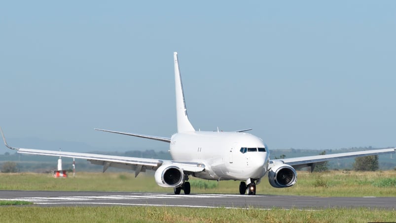 El avión blanco llegó el martes a Córdoba. Foto: Spotters Cordoba.