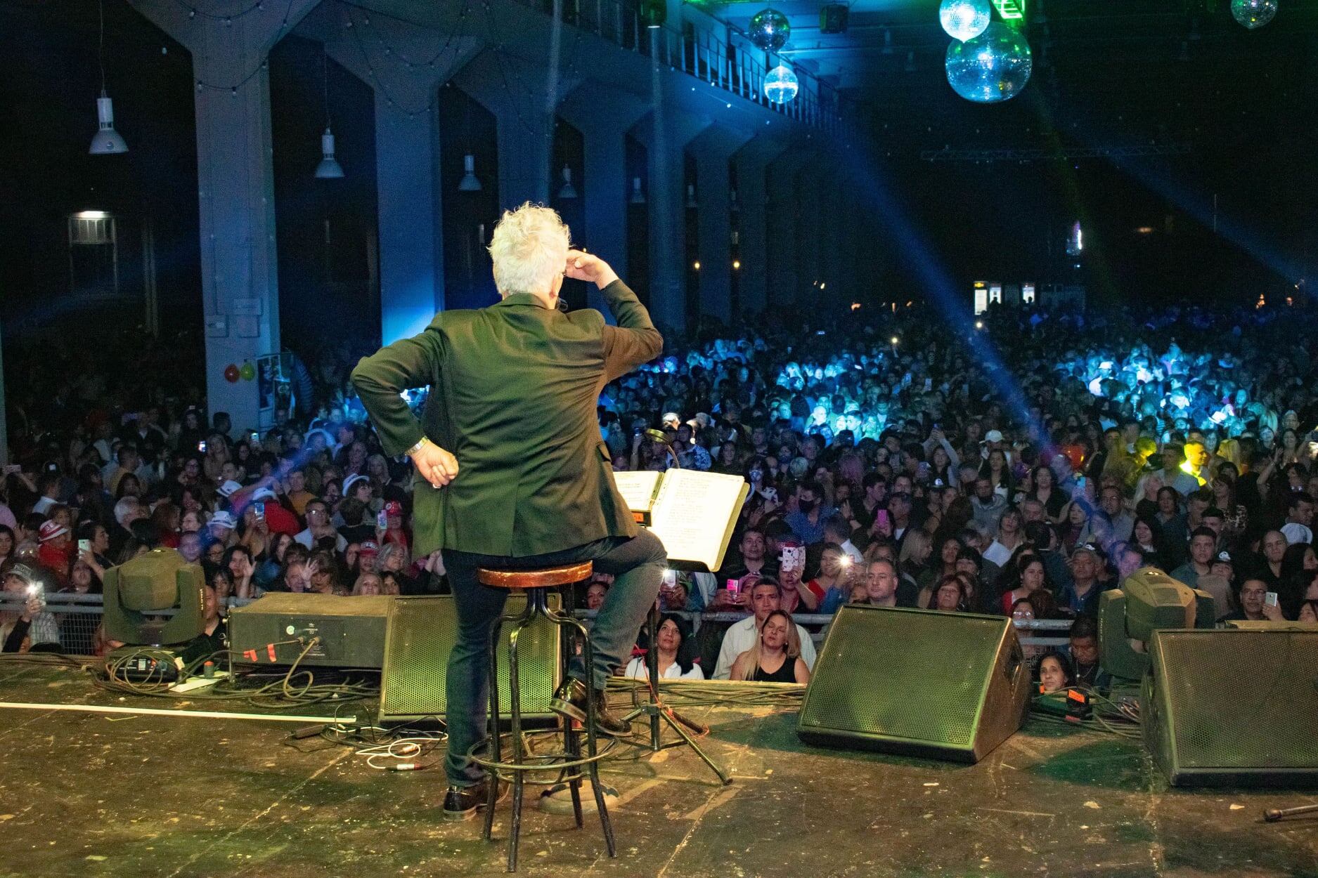 El "baile gigante" del Rey Pelusa fue todo un éxito en Forja.