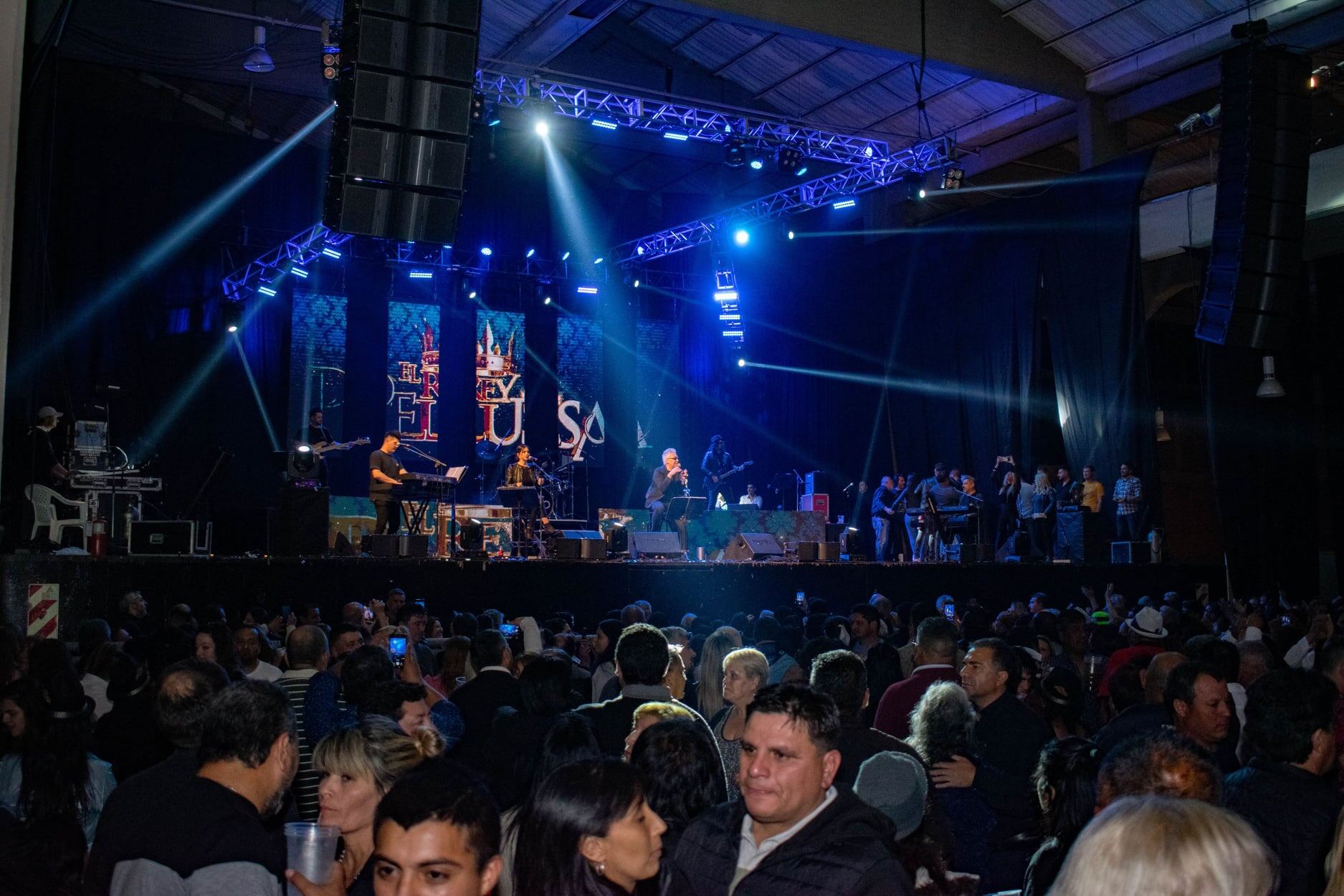 El "baile gigante" del Rey Pelusa fue todo un éxito en Forja.