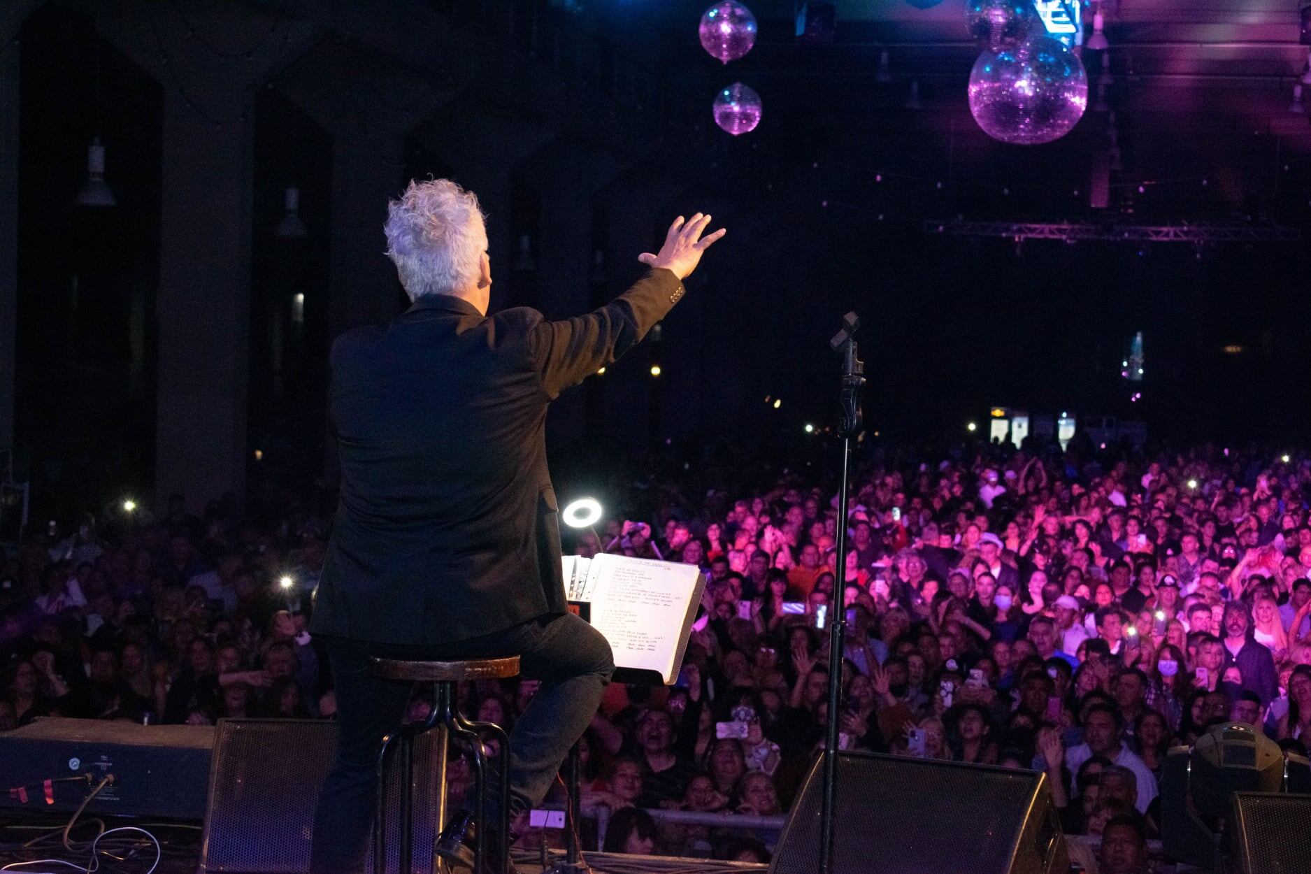 El "baile gigante" del Rey Pelusa fue todo un éxito en Forja.