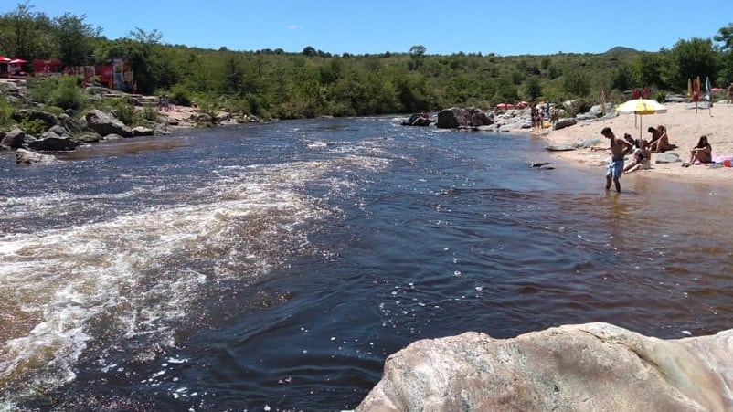 El balneario de Mayu Sumaj, uno de los más visitados por los jóvenes. (Foto: Comuna de Mayu Sumaj)