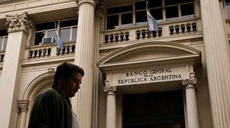 El Banco Central bajó 10 puntos la tasa de interés.