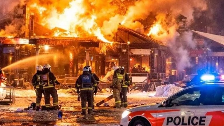El bar ardió en llamas en pleno festejo de Año Nuevo.