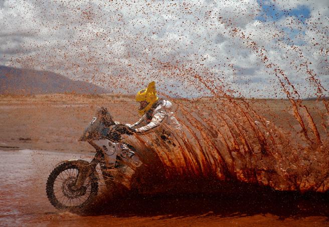 El barro impidió continuar con la carrera en Jujuy.