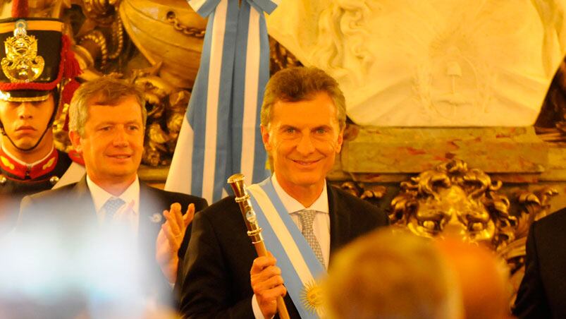 El bastón de mando no fue el de la polémica.